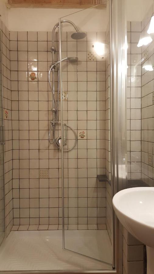 Rural House Rondini Hotel Camposasco Ngoại thất bức ảnh