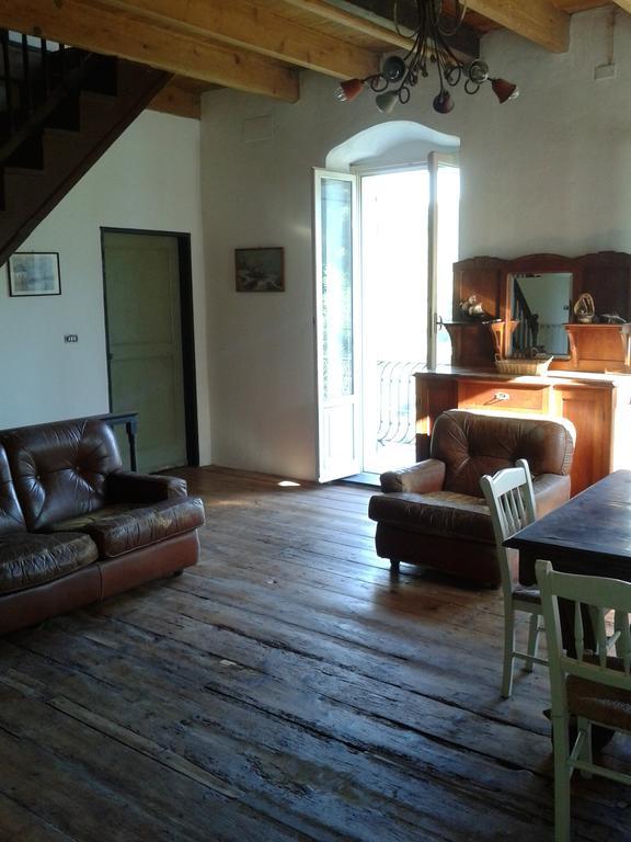 Rural House Rondini Hotel Camposasco Ngoại thất bức ảnh